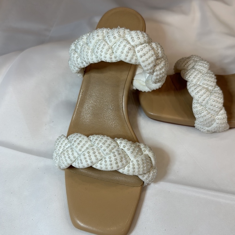 YellowBox Ceala Pearl size 7.5 worn once - Picture 5 of 11